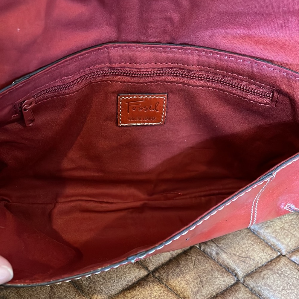 Fossil Red Leather Shoulder Clutch Wristlet - Picture 9 of 11